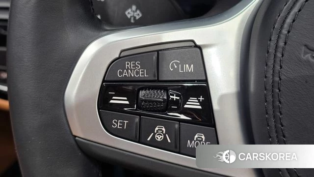 BMW 5 Series (G30) 2023 Черный из Кореи, фото 6