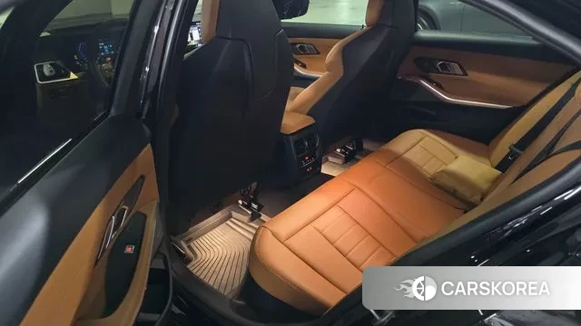 BMW 3 Series (G20) 2023 Черный из Кореи, фото 6