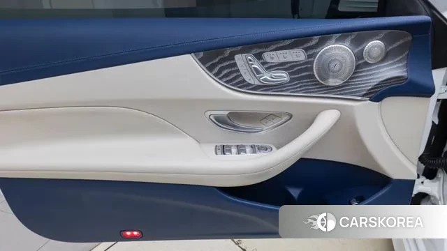 Mercedes-Benz E-Class W213 2022 Белый из Кореи, фото 6