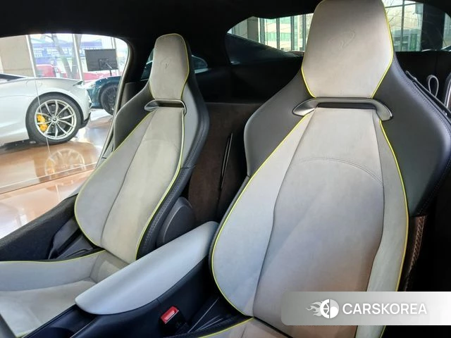 McLaren Artura 2023 Серебряный из Кореи, фото 6