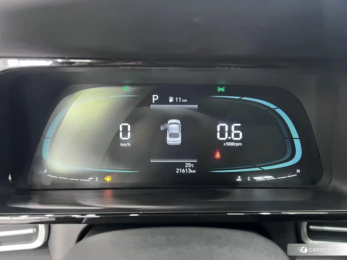 Hyundai Elantra 2023 Белый из Китая, фото 6