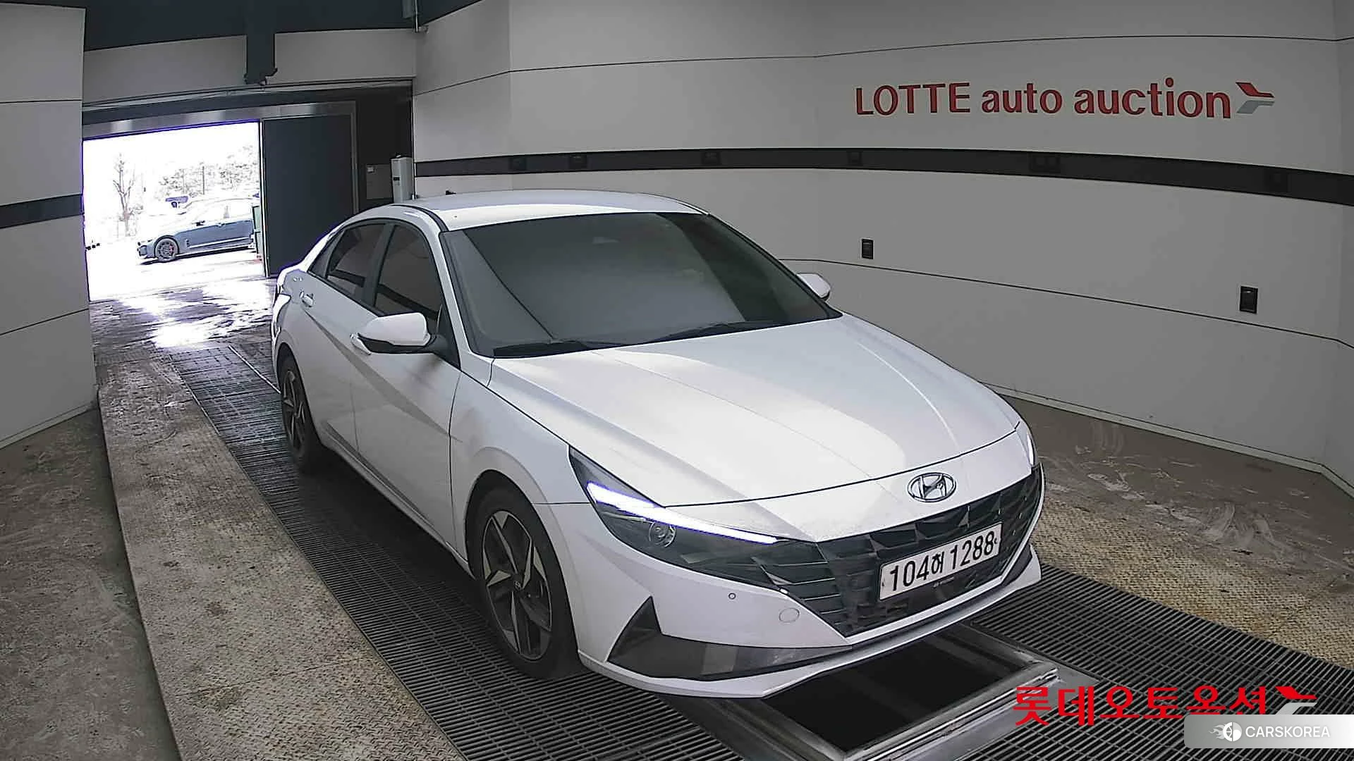 Hyundai Avante 2021 Polar White из Кореи, фото 6