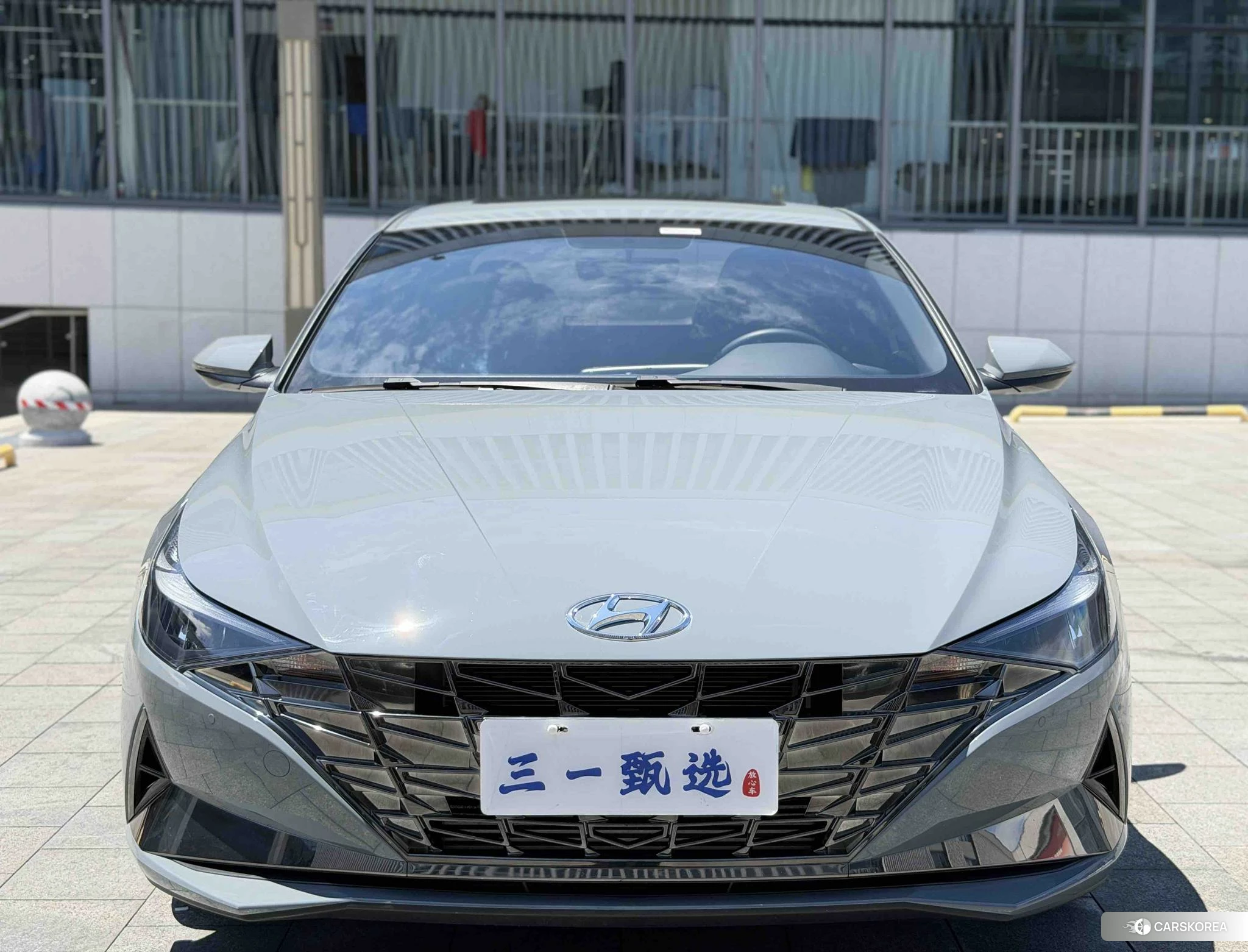 Hyundai Elantra 2022 Темно-серый из Китая, фото 6