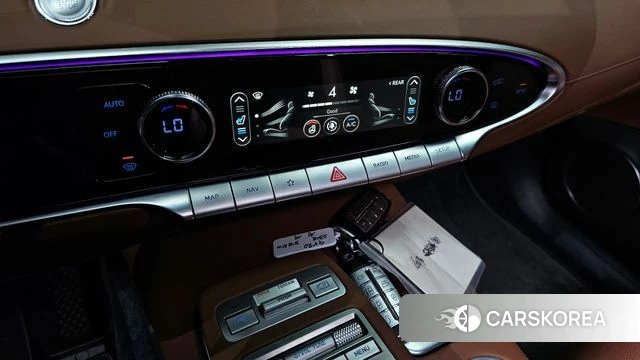 Genesis GV70 2023 Белый из Кореи, фото 6
