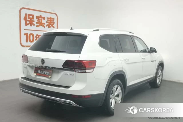 Volkswagen Tourang 2021 Белый из Китая, фото 6