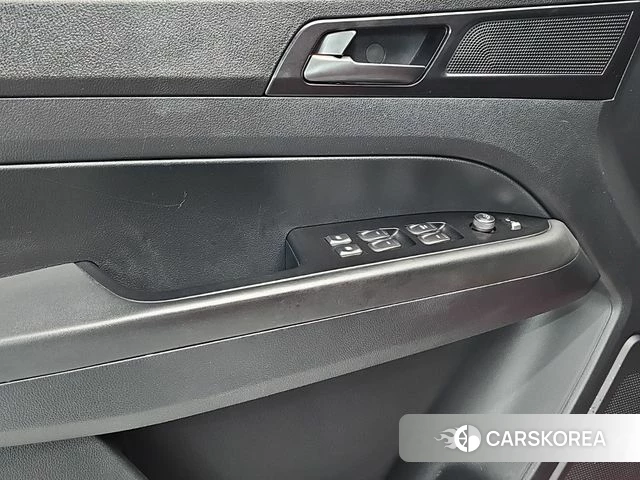 Ssangyong Rexton Sports Cannes 2020 Красный из Кореи, фото 6