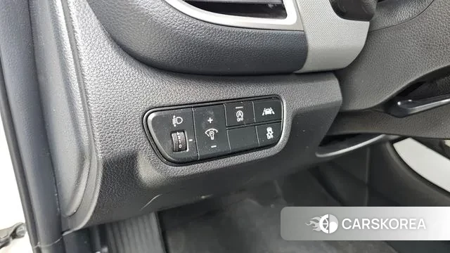 Kia Seltos 2021 Белый из Кореи, фото 6