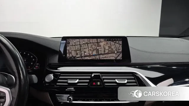 BMW 5 Series (G30) 2019 Синий из Кореи, фото 6