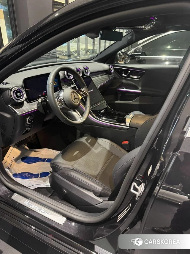 Mercedes-Benz C-Class W206 2025 Черный из Кореи, фото 6