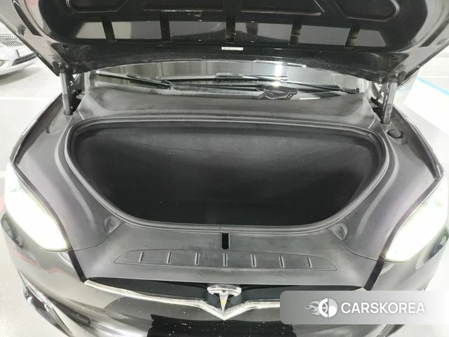 Tesla Model X 2019 Черный из Кореи, фото 6