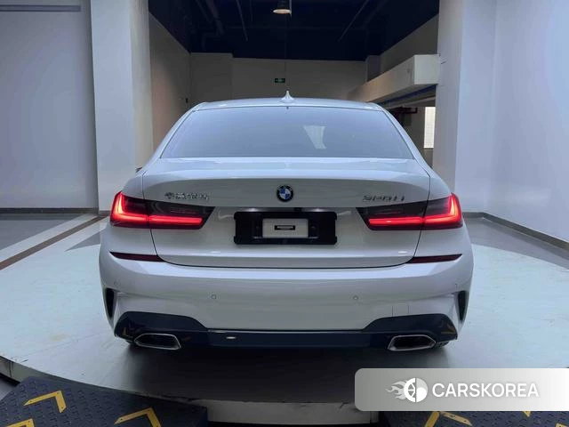 BMW 3 series 2022 Белый из Китая, фото 6