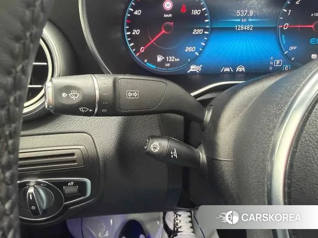 Mercedes-Benz GLC-Class X253 2022 Белый из Кореи, фото 6