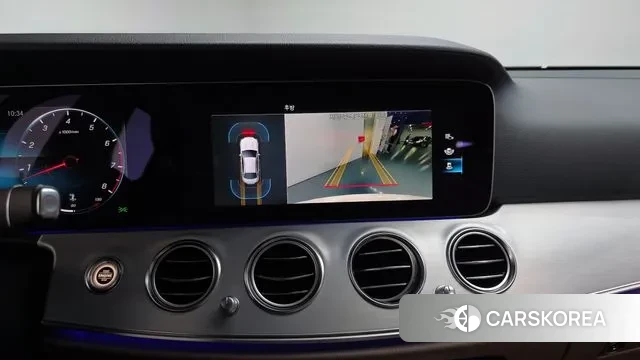 Mercedes-Benz E-Class W213 2021 Белый из Кореи, фото 6