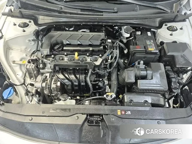 Hyundai Avante (CN7) 2022 Белый из Кореи, фото 6