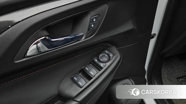 Chevrolet (GM Daewoo) Trailblazer 2021 Белый из Кореи, фото 6