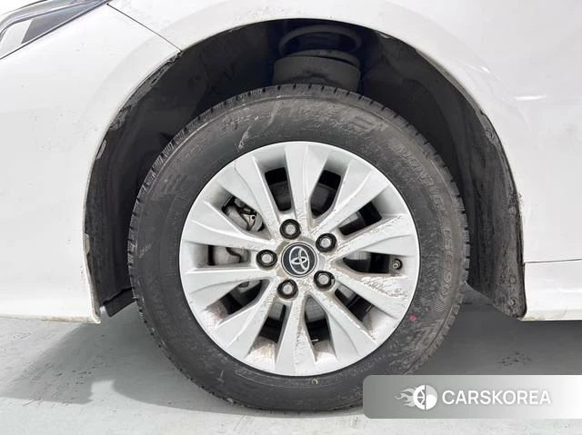 Toyota Corolla 2023 Белый из Китая, фото 6