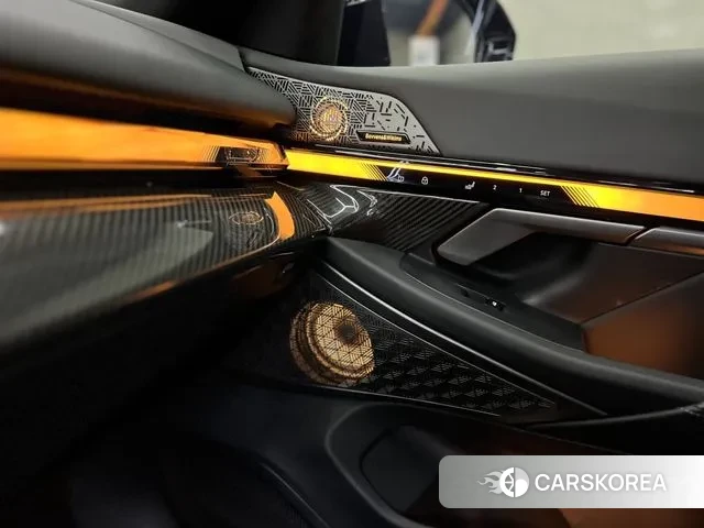 BMW 5 Series (G60) 2024 Белый из Кореи, фото 6