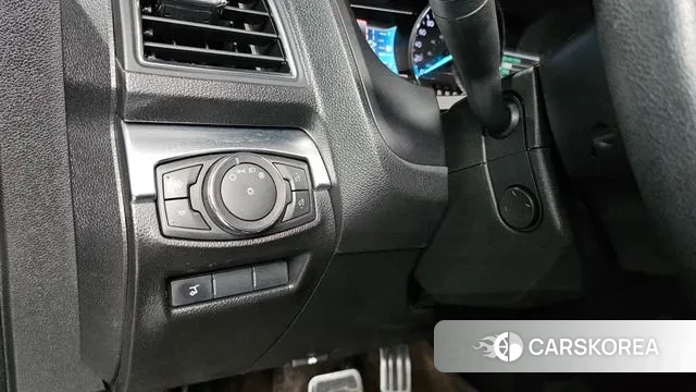 Ford Explorer 2018 Черный из Кореи, фото 6