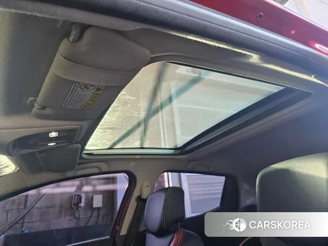 Renault Korea (Samsung) Clio 2018 Красный из Кореи, фото 6