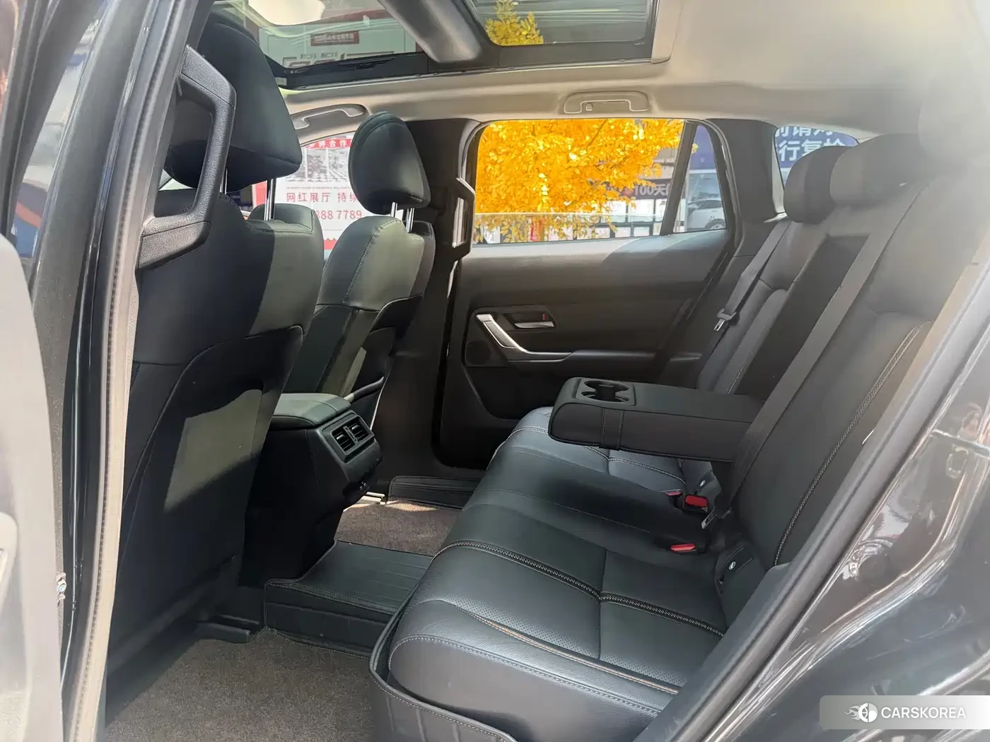 Mazda CX-50 2024 Silver/gray из Китая, фото 6