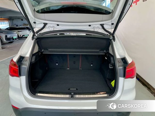 BMW X1 PHEV 2018 Белый из Китая, фото 6