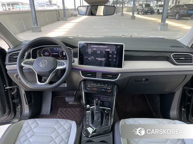 Volkswagen Tanyue 2022 Темно-серый из Китая, фото 6