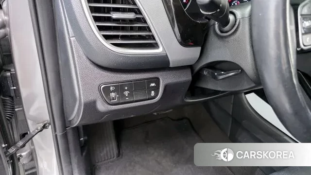 Kia Seltos 2021 Серый из Кореи, фото 6