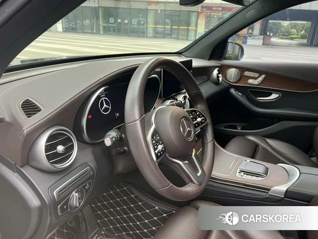 Mercedes-Benz GLC 2021 Зеленый из Китая, фото 6