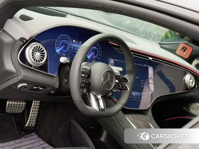 Mercedes-Benz EQS AMG 2023 Темно-серый из Китая, фото 6