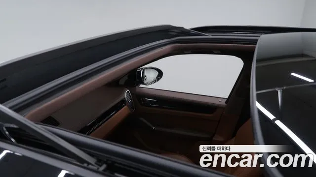 Porsche Cayenne (PO536) 2021 Черный из Кореи, фото 6