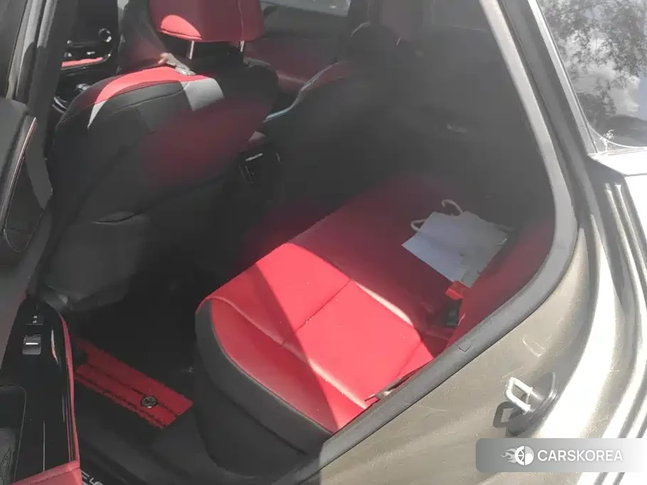 Lexus NX 2024 Silver/gray из Китая, фото 6