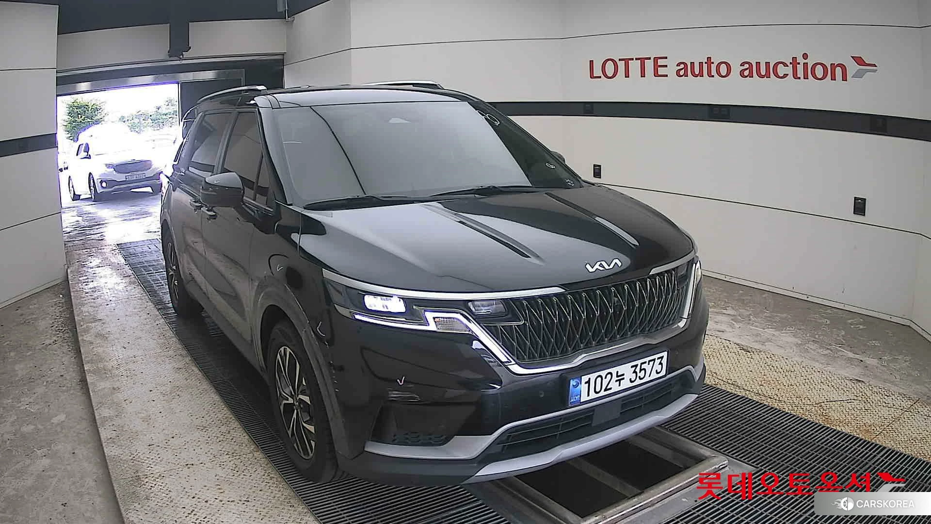 Kia Carnival 2023 Черный из Кореи, фото 6