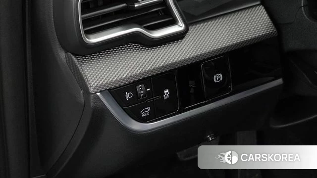 Kia Sportage 5th Generation 2023 Белый из Кореи, фото 6
