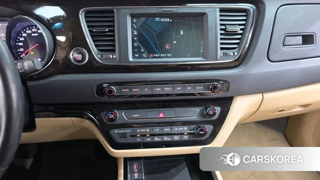 Kia The New Carnival 2018 Черный из Кореи, фото 6