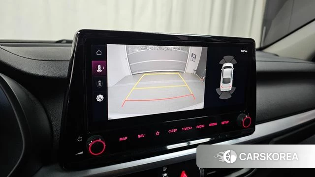 Kia The New K3 2nd generation 2023 Белый из Кореи, фото 6