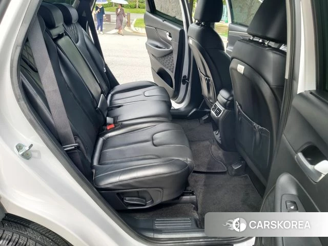 Hyundai The New Santa Fe 2022 Жемчужный цвет из Кореи, фото 6