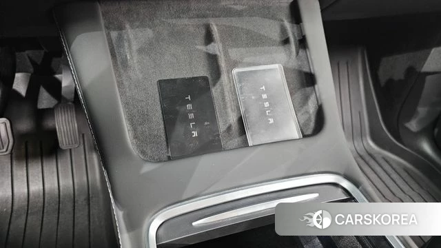 Tesla Model Y 2024 Белый из Кореи, фото 6