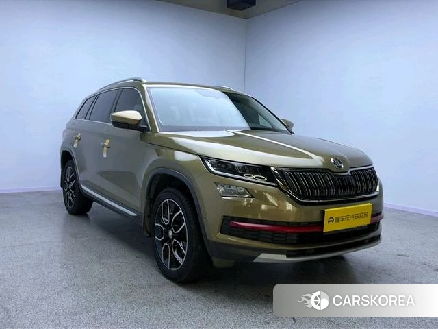 Skoda Kodiak 2018 Желтый из Китая, фото 6