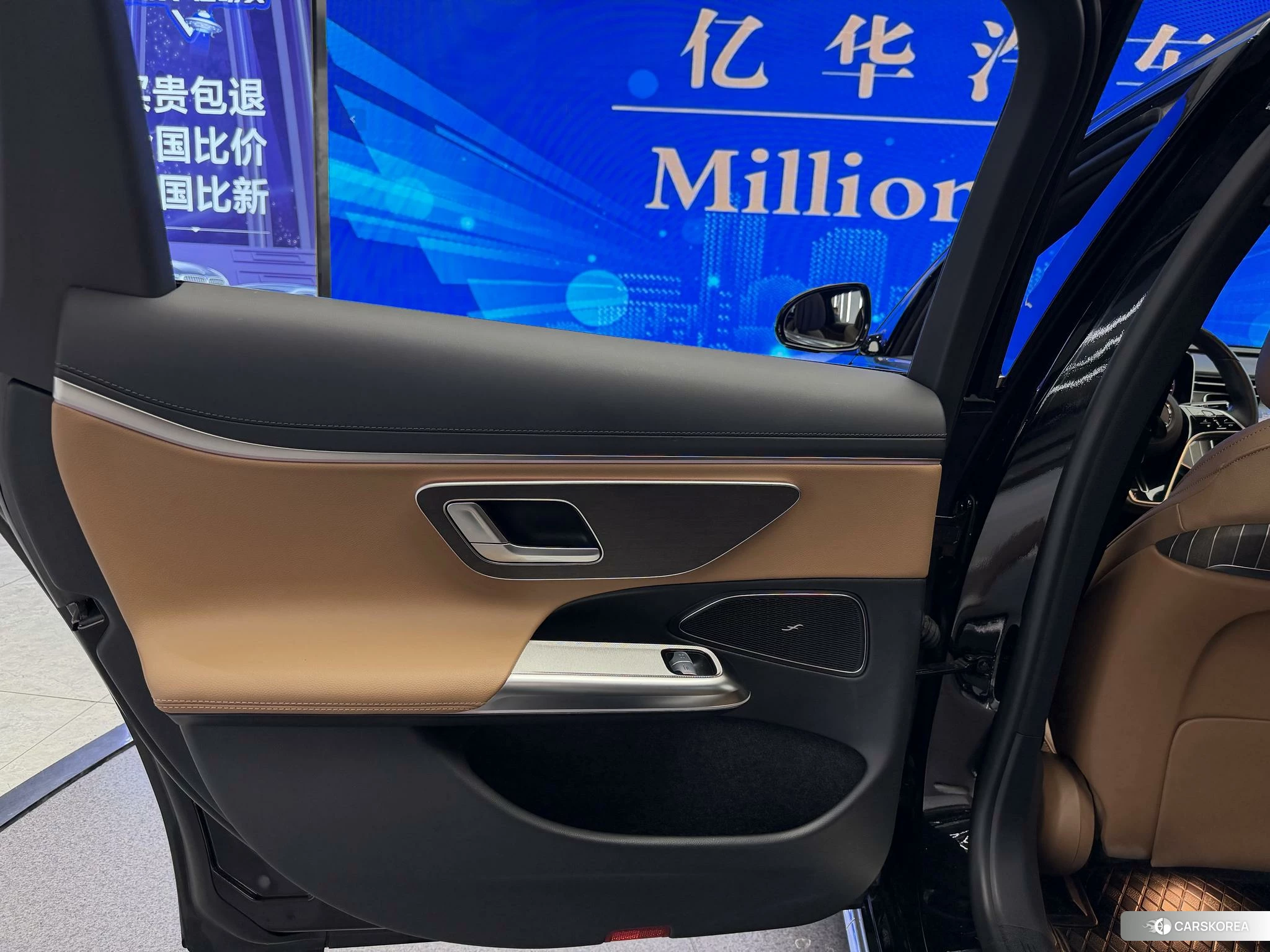 Mercedes-Benz E-class 2023 Черный из Китая, фото 6