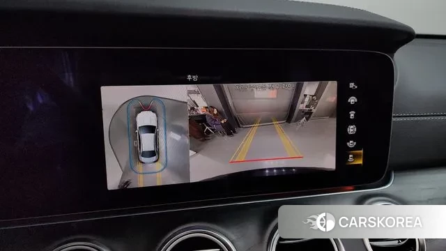 Mercedes-Benz E-Class W213 2023 Черный из Кореи, фото 6