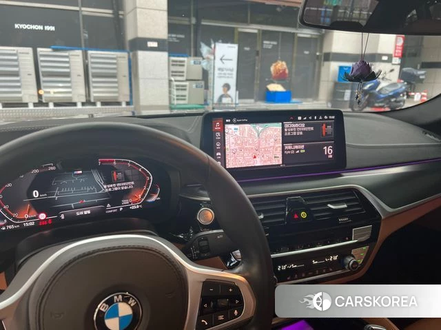 BMW 5 Series (G30) 2023 Черный из Кореи, фото 6