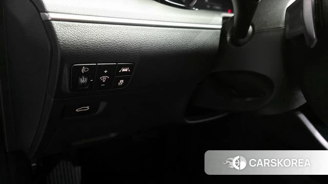 Kia K5 3rd generation 2023 Серебряный из Кореи, фото 6