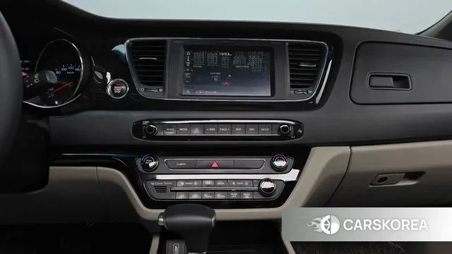 Kia The New Carnival 2018 Белый из Кореи, фото 6