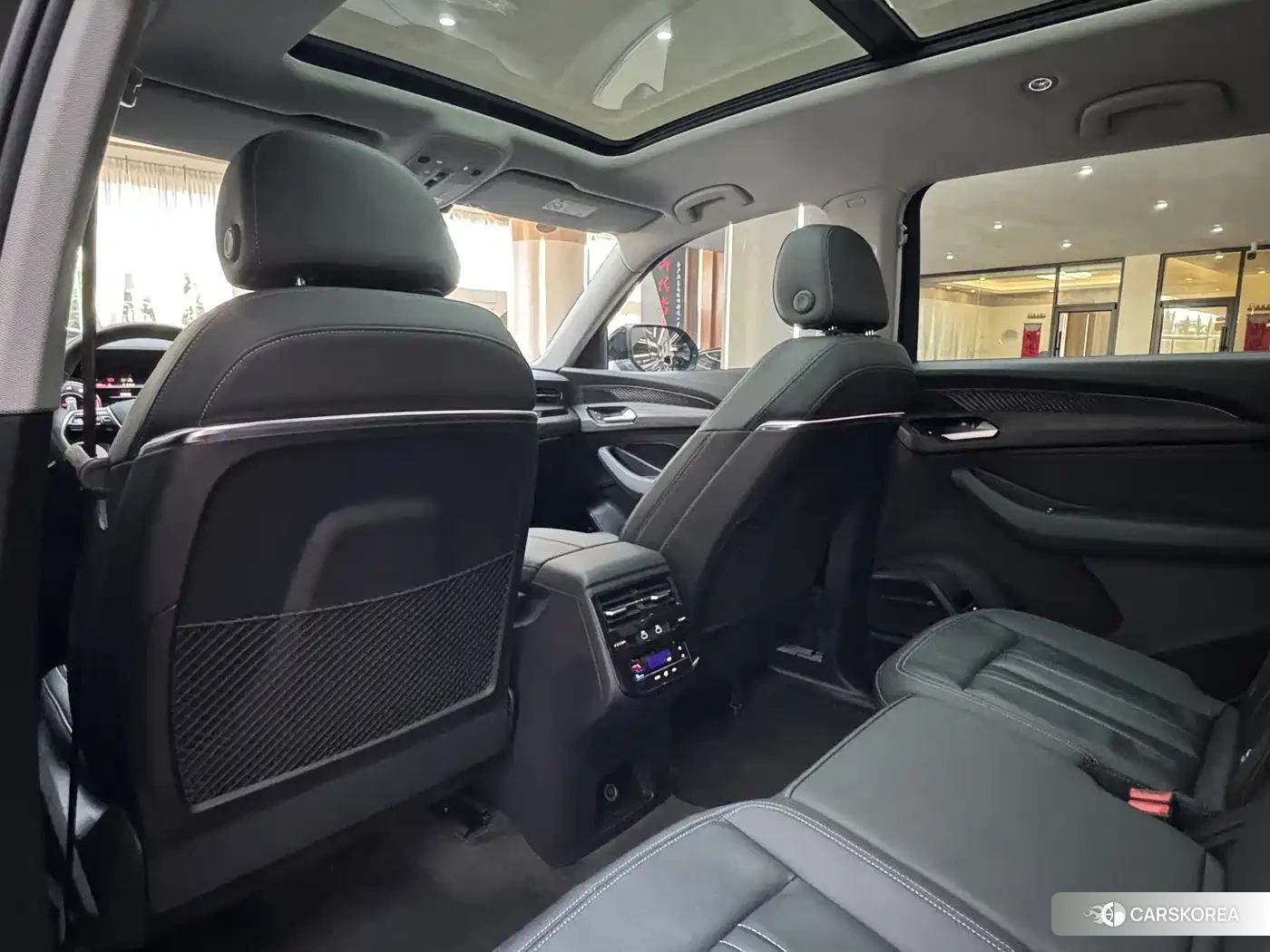 Audi Q6 2023 Черный из Китая, фото 6