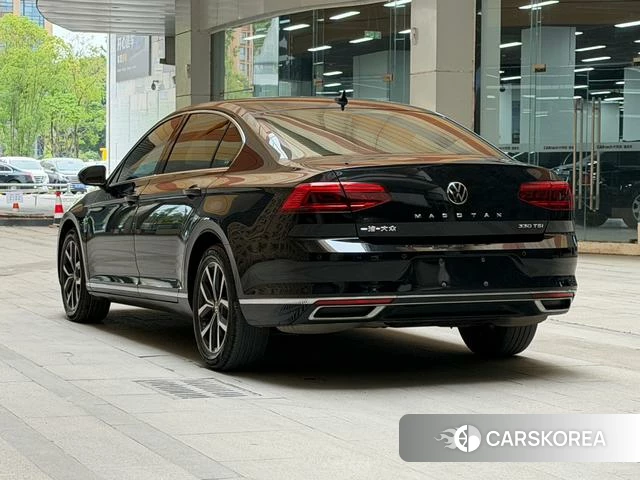Volkswagen Magotan 2021 Черный из Китая, фото 6