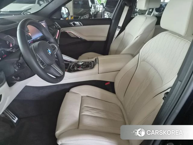 BMW X6 (G06) 2026 Черный из Кореи, фото 6