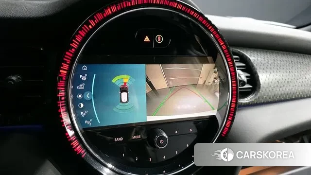 Mini Cooper Electric 2023 Белый из Кореи, фото 6