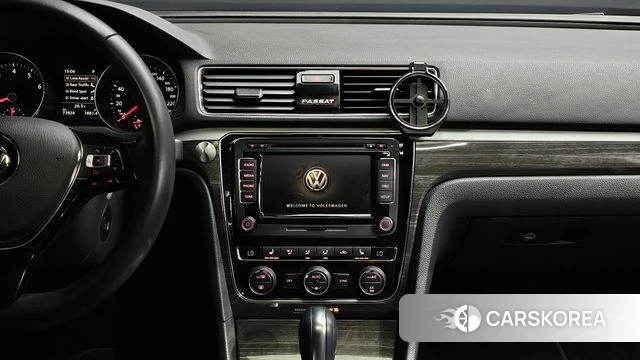 Volkswagen The New Passat 2018 Белый из Кореи, фото 6