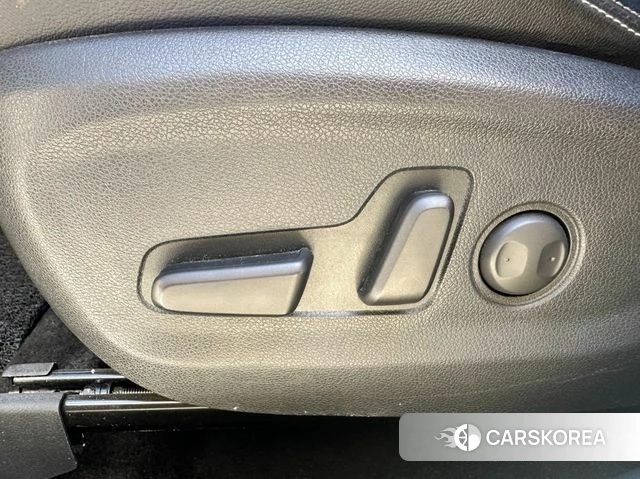 Kia Sportage The Bold 2018 Белый из Кореи, фото 6
