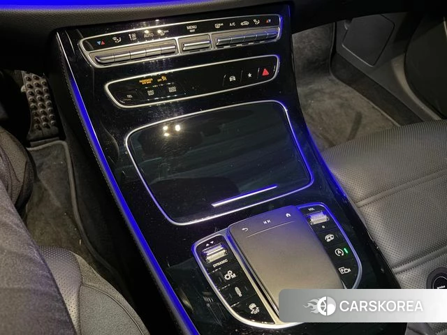 Mercedes-Benz E-Class W213 2022 Черный из Кореи, фото 6